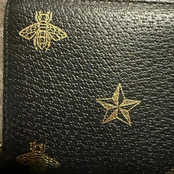 Gucci Black Leather Gold Bee and Star Long Zip Wallet with COA - Picture 8 of 13